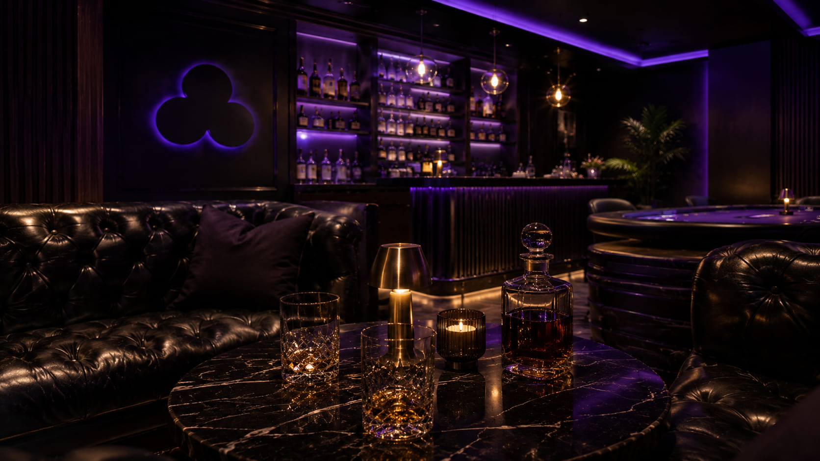 Strefa lounge Guildhouse Club — miękkie fotele, ciepłe oświetlenie, wieczorny nastrój
